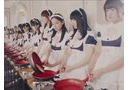 日本创意不粘锅广告 100名女仆萌妹煎个饼 (55播放)